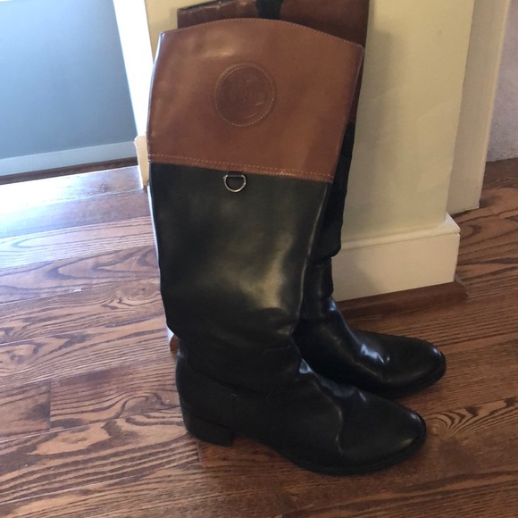 SOLD.   Etienne aigner Womens boot exc cond barely worn sz 6 1/2 - Picture 1 of 6